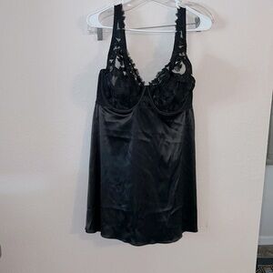 Victoria’s Secret nighty size 5
